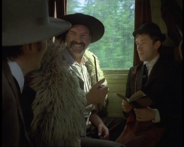 BANCUL ZILEI. Doi ardeleni la oraş