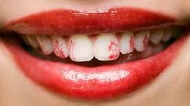 Cum să ne fixăm machiajul pentru a preveni întâmplările neplăcute