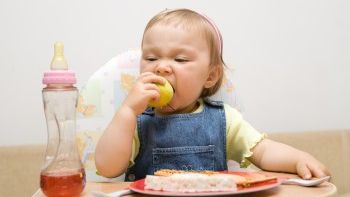 Top 10 cele mai bune alimente pentru copilul tau