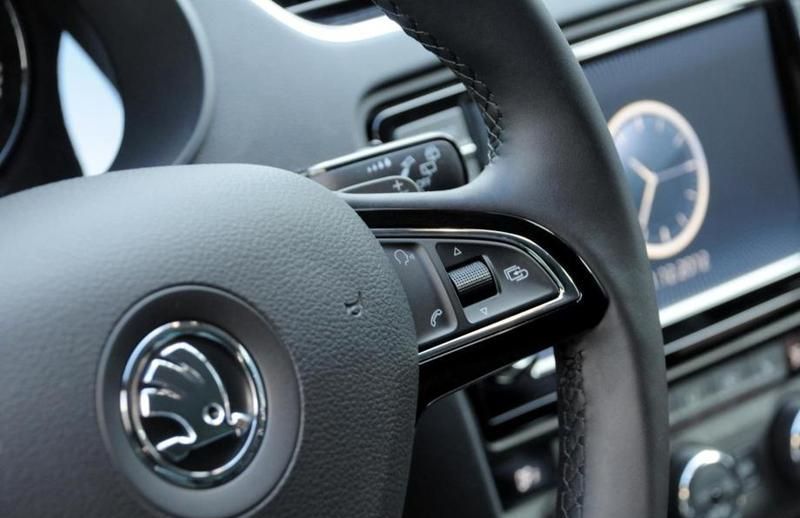 Skoda VisionC, primul coupe cu patru uși al Skoda Foto