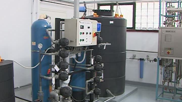 SCANDALUL VACCINULUI ROMÂNESC: SRI verifică dacă salariaţii sunt cei care au compromis vaccinul