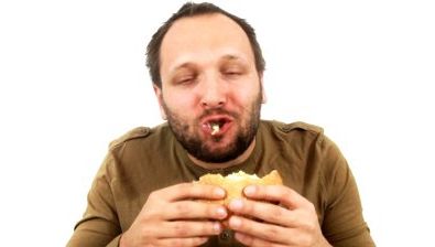 Sfârşit tragic pentru un tânăr de 33 de ani. A murit în timp ce mânca 