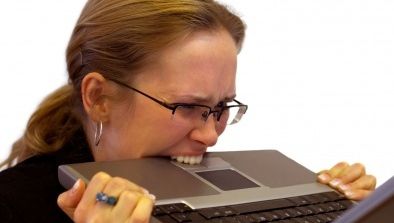 10 moduri ciudate în care reacționează corpul tău la stres