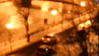 Incredibil! Ce fac nişte studenţi din complexul Regie, din Bucureşti. VIDEO