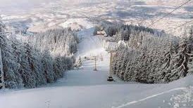 Tânăr dispărut de pe o pârtie din Şureanu. Prietenii acestuia au cerut ajutorul jandarmilor