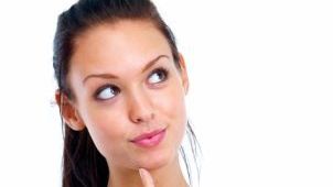 TEST DE PERSONALITATE: Cât de mulţumit(ă) eşti de tine? Ai curaj să afli răspunsul?