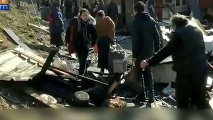 TRAGEDIE într-o TABĂRĂ DE ROMI din Franţa. O fetiţă de opt ani a murit