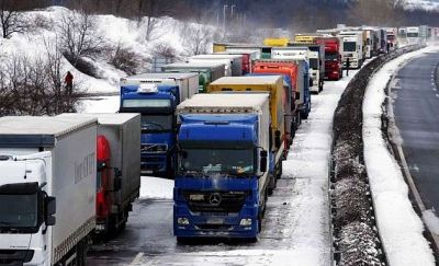 Ninsorile abundente au PARALIZAT o ţară din Sud-Estul Europei