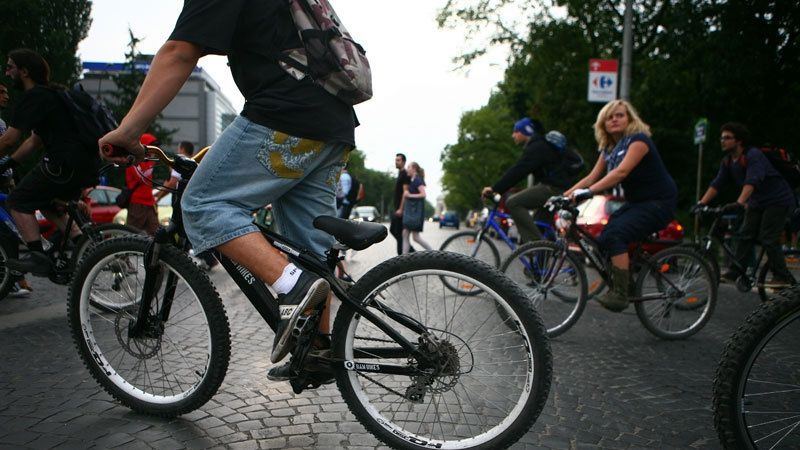 Ţara în care ANGAJAŢII sunt PLĂTIŢI să vină cu BICICLETA LA SERVICIU