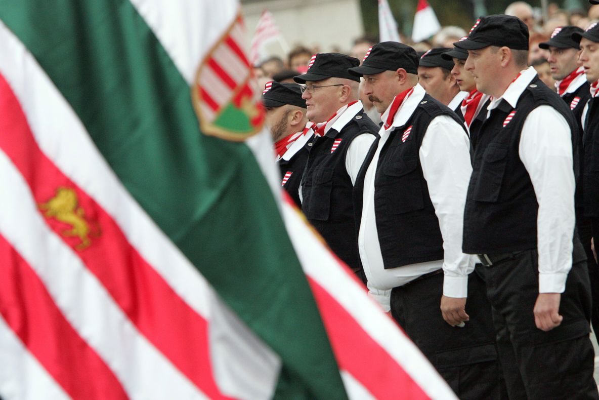 JOBBIK se declară "ŞOCAT" de interdicţia intrării în România a politicienilor săi