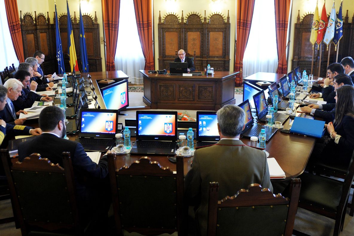 Parchetul, sesizat în SCANDALUL CANTACUZINO. CSAT: Nu au fost respectate procedurile