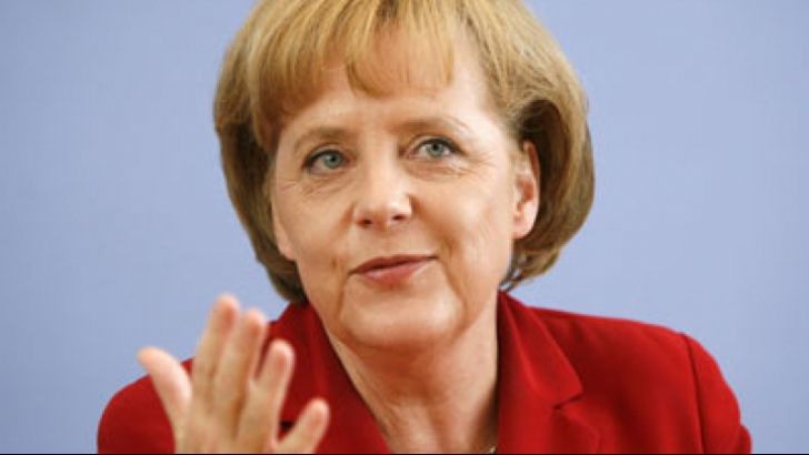 Merkel îl susţine pe Juncker pentru funcţia de preşedinte al Comisiei Europene