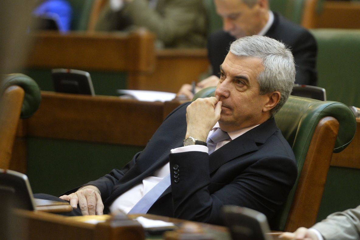 Băsescu, despre TĂRICEANU: Cea mai bună soluţie este să intre în PSD