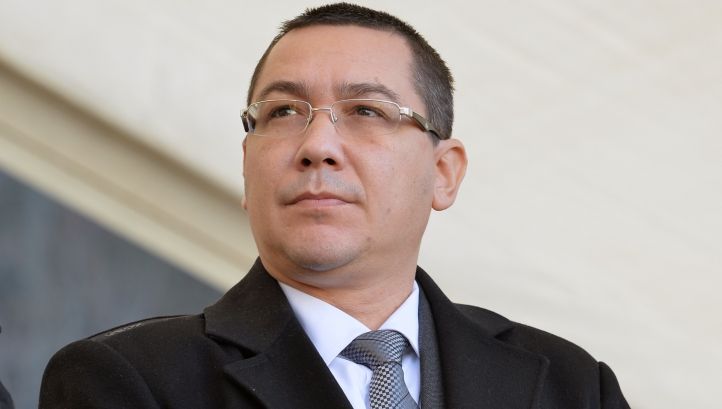 VICTOR PONTA se va afla, marţi, în Grecia şi în Albania