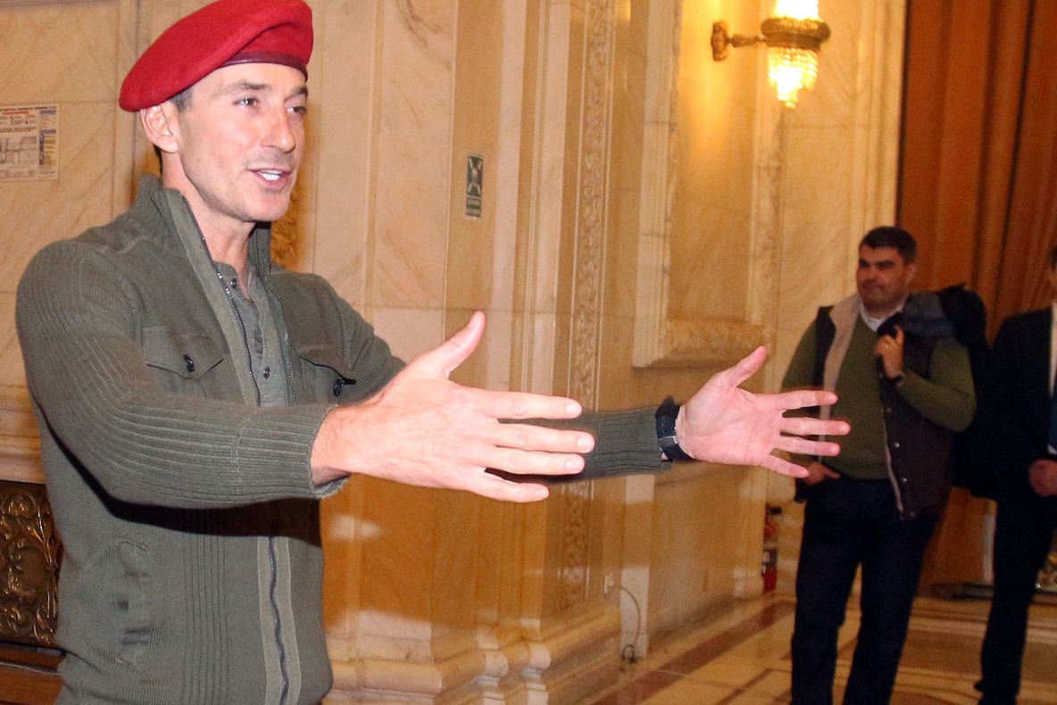 MAZĂRE: După validarea Guvernului, acțiuni ale Portului Constanța vor trece la Primărie