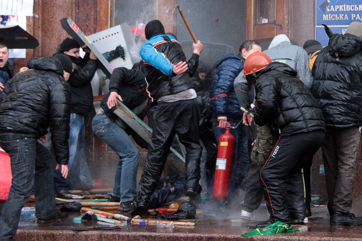 USD susţine reunirea miercuri a plenului Parlamentului pentru o declaraţie privind Ucraina