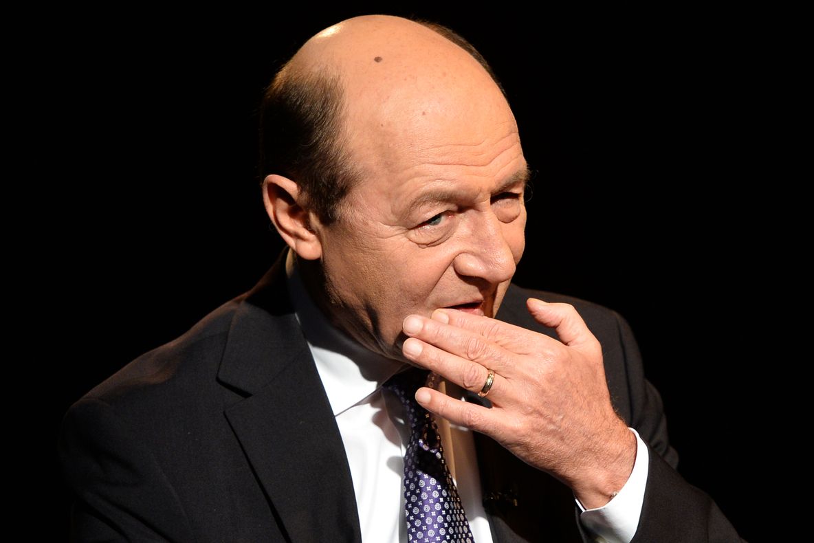 Băsescu: Nu mă pot apropria ideologic de Antonescu