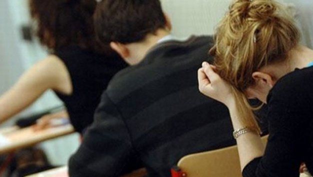 BACALAUREAT 2014. ULTIMA PROBĂ LA SIMULARE. Vezi SUBIECTE ŞI BAREME 