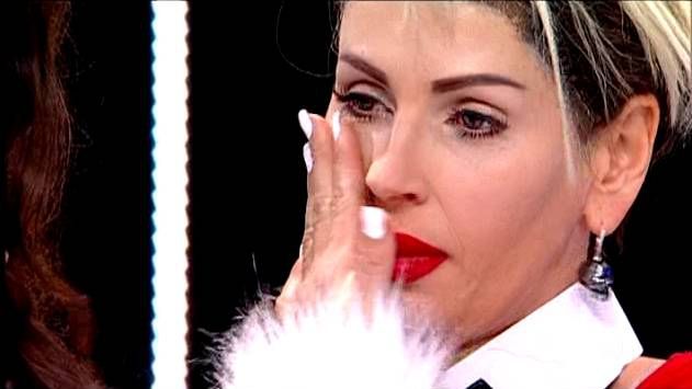 Andreea Bănică, în lacrimi la TV