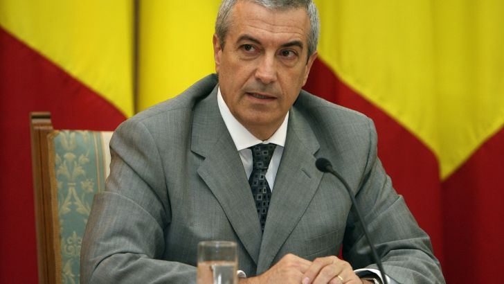 TĂRICEANU şi-a anunţat în plenul Senatului DEMISIA DIN PNL