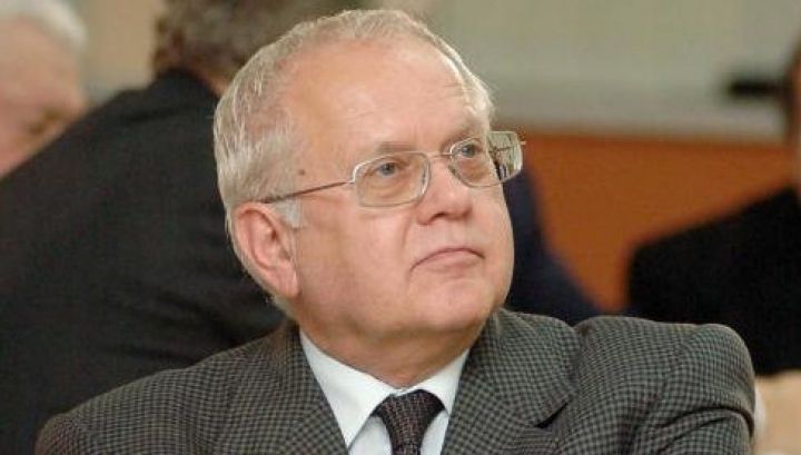 VICTOR BABIUC a fost ELIBERAT din închisoare