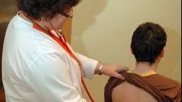 Tratamente naturiste pentru psoriazis: Ce ne propun medicii homeopaţi