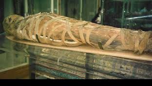 Secretele mumiilor egiptene, dezvăluite pentru prima dată, cu ajutorul tomografului