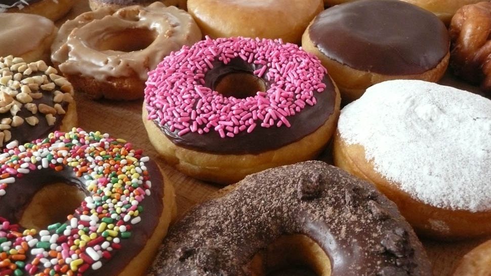 Alimente sănătoase care conţin mai multe grăsimi decât o gogoaşă