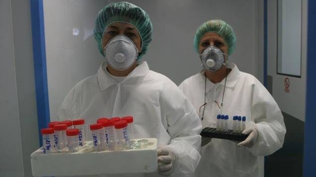 Alertă la Spitalul Judeţean Satu Mare: un bărbat, suspectat de gripă porcină