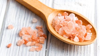 12 sfaturi să transformi ingredientele din bucătărie în produse de îngrijire