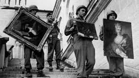 Unei ROMÂNCE i-au fost înapoiate TABLOURILE FURATE DE NAZIŞTI în cel de-Al Doilea Război Mondial