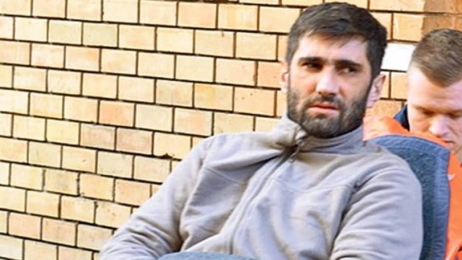 MOTIVUL pentru care Dr. Ianceu îşi vinde TELEFOANELE stricate în ACCIDENTUL DIN APUSENI 