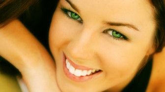 REGULI de MACHIAJ pentru ochii VERZI