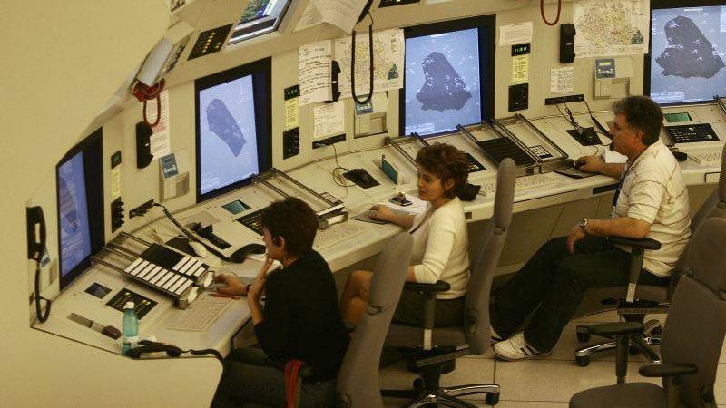 Guvern: ANGAJĂRI ILEGALE LA ROMATSA. ŞOFERUL LUI EMIL BOC, expert ROMATSA