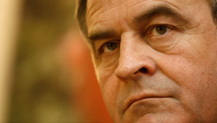 RENATE WEBER: Tokes, DISPERAT să obţină voturi pentru un nou mandat de eurodeputat 