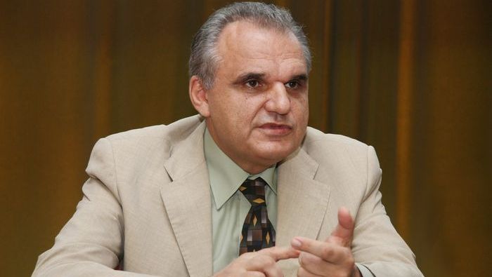 Nuntă în familia fostului ministru al Sănătăţii. Cum arată fiica sa şi cu cine se căsătoreşte 