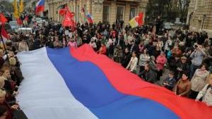Tensiunile se transformă în lupte de stradă la Odessa, între separatişti şi militanţii pro-Kiev
