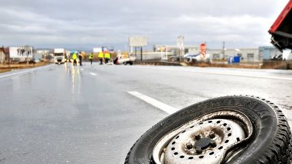 ACCIDENT RUTIER GRAV. Șase persoane au fost rănite 