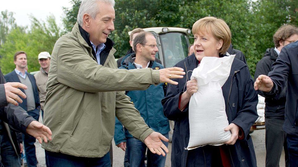 IMAGINI INEDITE cu liderii europeni la INUNDAŢII