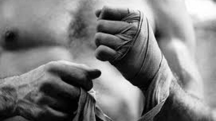 ATAC RASIST asupra unui român, în Belfast: a fost ATACAT cu fecale