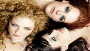 Diferentele dintre blonde, brunete si roscate in pat. Ce prefera fiecare