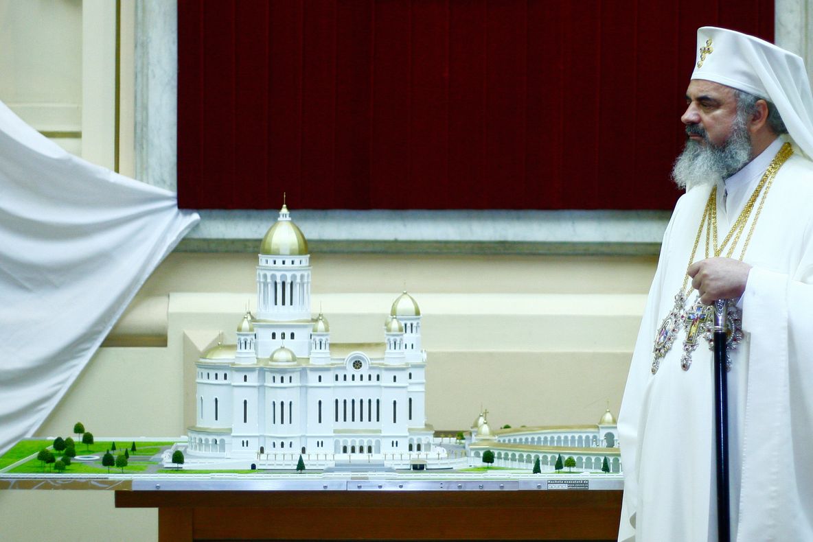 VERZII consideră "MITĂ ELECTORALĂ" finanțarea de către Guvern a construcției Catedralei Mântuirii 