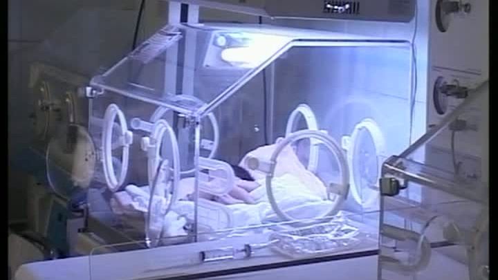 COPII MORŢI DIN NESIMŢIREA STATULUI. Haosul din sănătate face noi victime