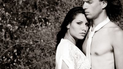 Cum reușesc bărbații să le convingă pe femei să facă ce vor!