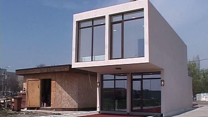 CASA-CONTAINER ANTI-CUTREMUR. Soluţia ingenioasă a arhitecţilor pentru bucureşteni 