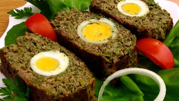 Ce să faci ca să nu-ţi fie rău de la mâncărurile de Paşte. Sfatul medicului