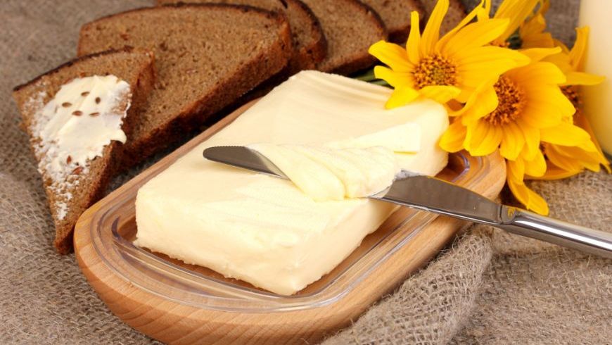 Cât de sănătos este să mâncăm unt?