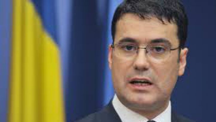 PRICOPIE ATENŢIONEAZĂ INSPECTORII generali că şcoala nu are voie să fie implicată în campanie