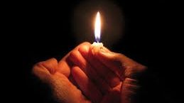 Doliu în lumea literară. O cunoscută scriitoare de romane a încetat din viaţă