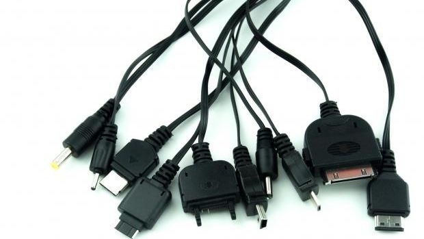 INVENŢIA INCREDIBILĂ a unor coreeni. Nu vei mai avea nevoie de încărcător pentru telefon 